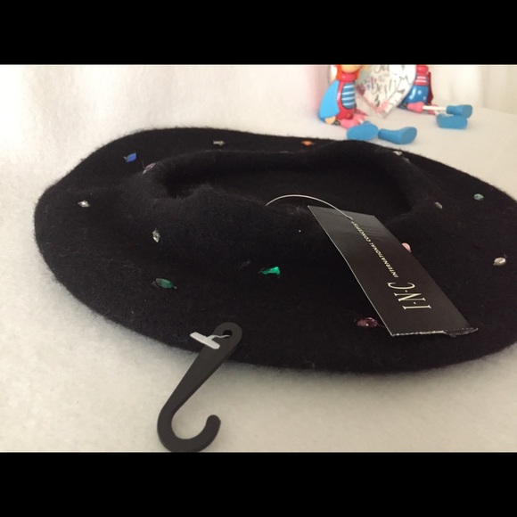 INC Jewel-Embellished Beret (Black) - Picture 6 of 7